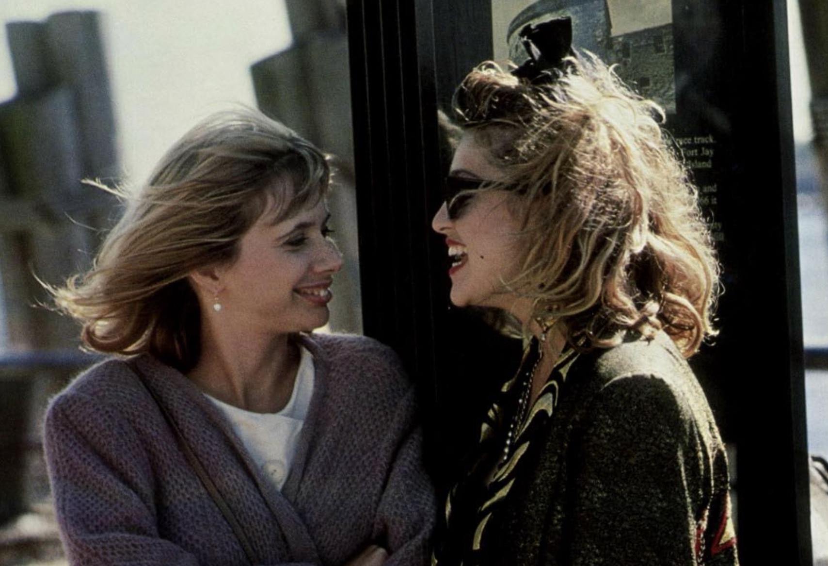 Madonna and Rosanna Arquette in Desperately Seeking Susan (1985)