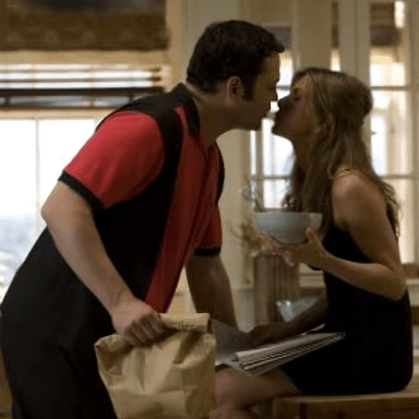 This Heartbreaking Scene From ‘The Break-Up’ Proves Why The Bare Minimum Will Never Be Enough