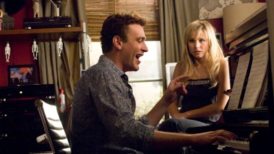 6 Movies That Are A Way, Way, Way Better Breakup Cure Than A Rebound