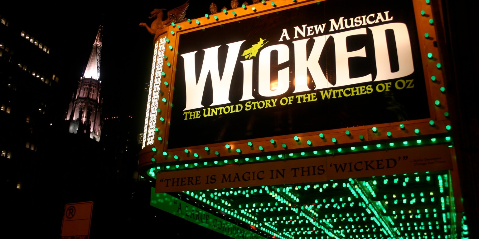 6 Pop Culture Moments That Only Exist Thanks To The 2003 Premiere Of ‘Wicked’