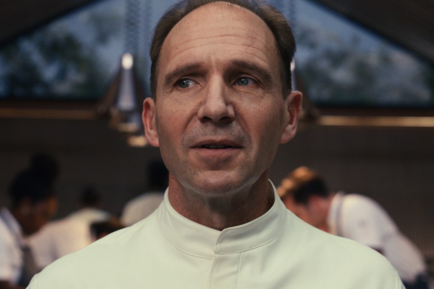 Ralph Fiennes in The Menu (2022)