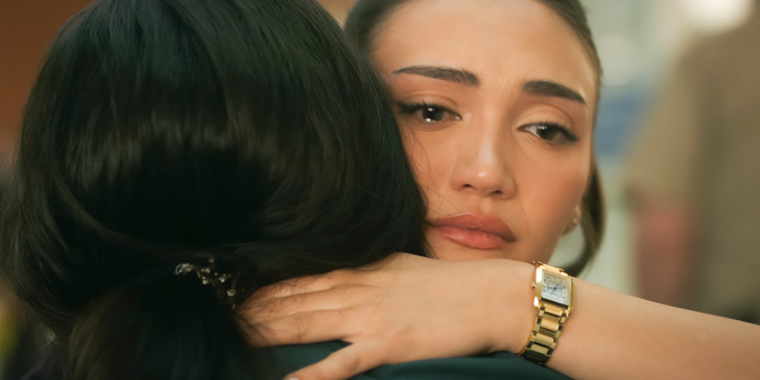 Sophie And Camila’s Relationship Was The Heart Of Netflix’s ‘Pulse’