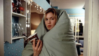 27 Funny But Slightly Depressing Thoughts All Single People Have