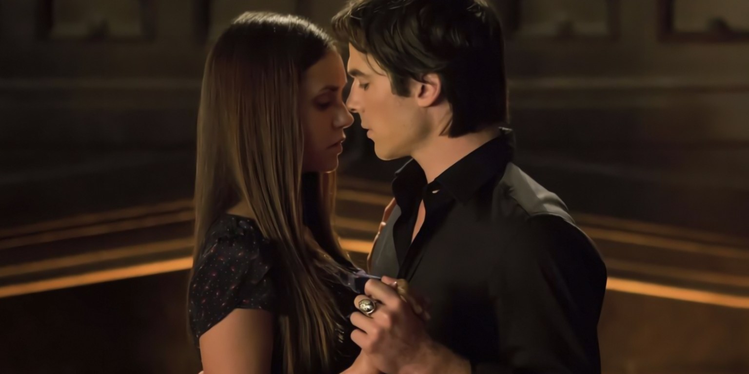 4 Reasons We’re Still Swooning Over Damon Salvatore
