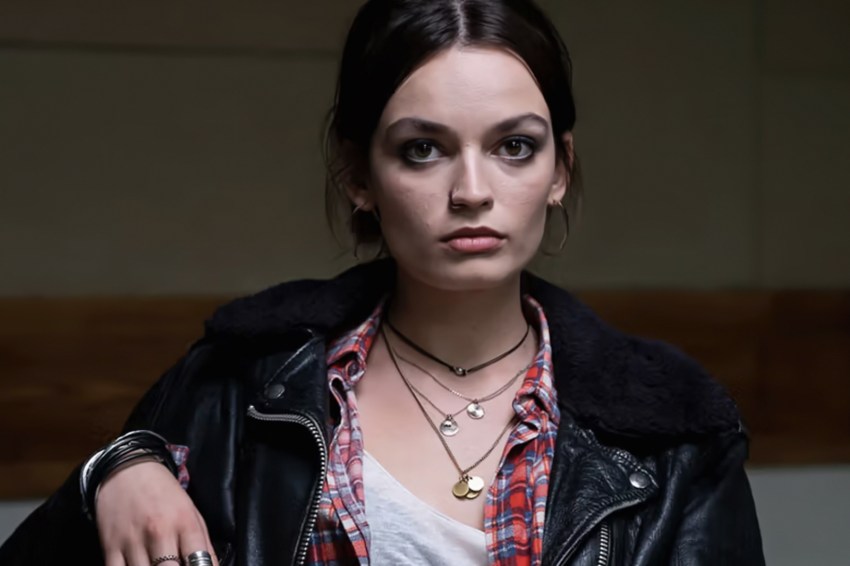 This New Summer Romance Starring Emma Mackey Is A Must-Watch For Maeve Wiley Fans