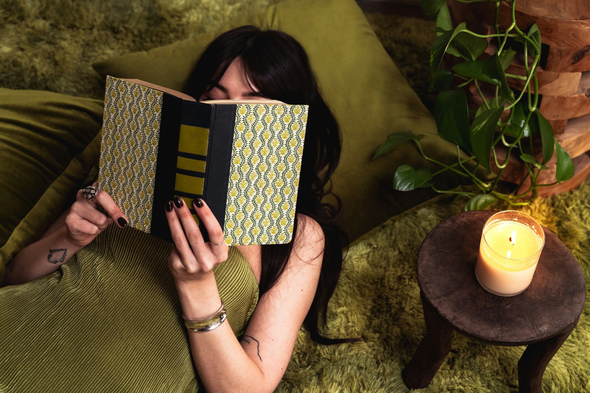 8 Beautiful Quotes That Celebrate The Power Of Books