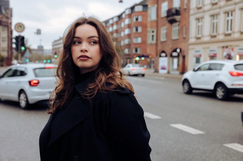 4 Signs You Can Expect A New Life Chapter Around The Corner