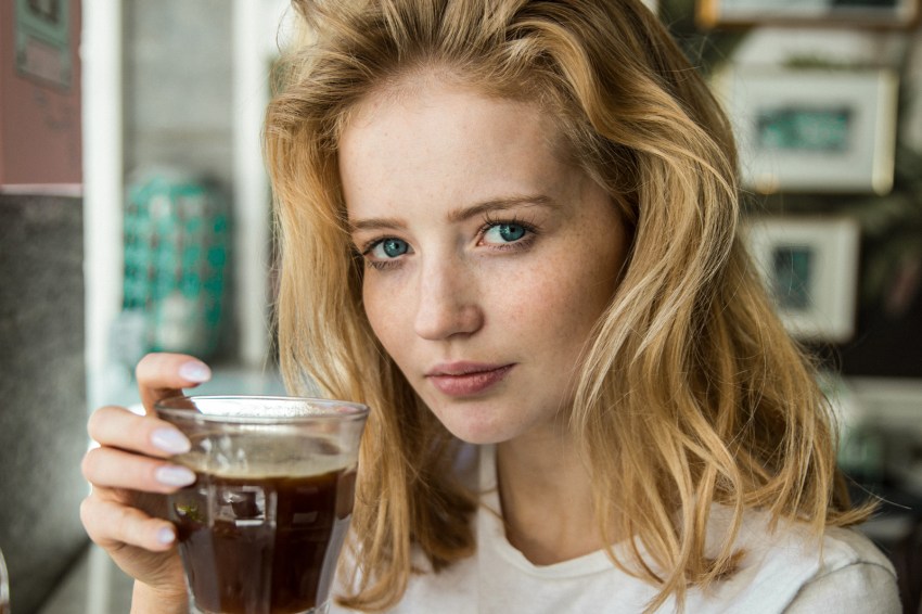 5 Zodiac Signs That Cannot Live Without Coffee