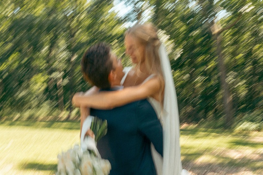 The Most Realistic Description Of Love, In Just Six Paragraphs