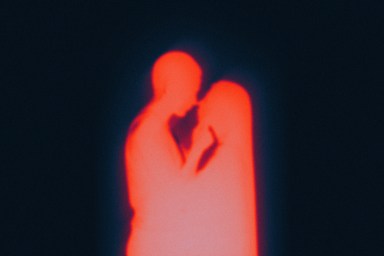 5 Simple Ways To Make Your Partner Feel Loved (Based On Their Love Language)