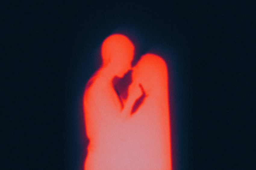 5 Simple Ways To Make Your Partner Feel Loved (Based On Their Love Language)