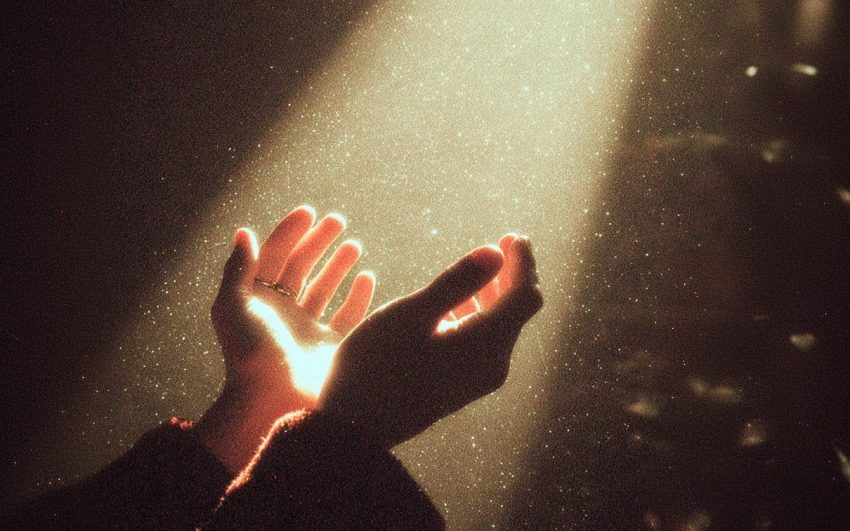 3 Daily Practices That Weave Faith Into Every Moment