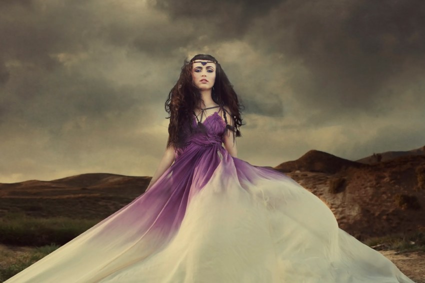 3 Zodiacs With The Strongest Connection To Their Past Life