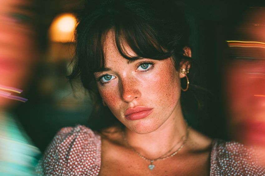 5 Zodiac Signs Who Need A Hug Right Now